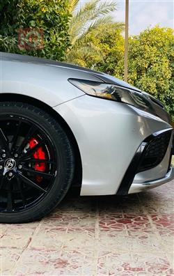 تۆیۆتا کامری